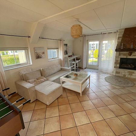 Freistehendes Ferienhaus Am See Naehe Roermond Heel Kültér fotó